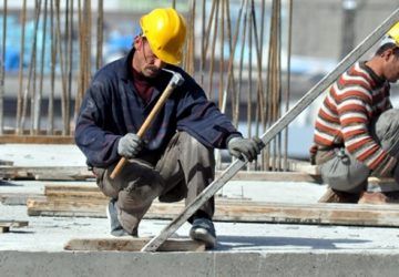 BAŞKA BİR İŞTE DAHA ÇALIŞMAK﻿