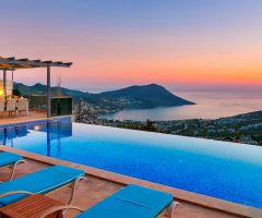 Balayı Tatilinin yapılabileceği en güzel yerlerden: Kalkan ve Patara