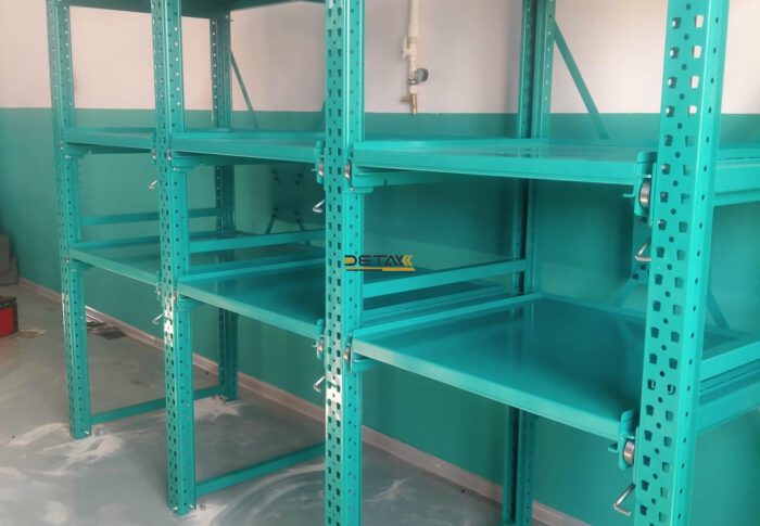 Çekmeceli raf sistemi ile düzeni nasıl sağlarsınız?